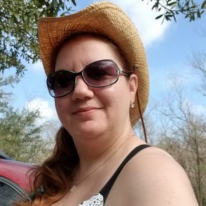 Meet your Posher, Katherine